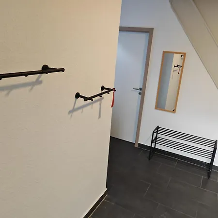 Neu Monteurhaus Und 5 Betten Parkplatz 24h Checkin *